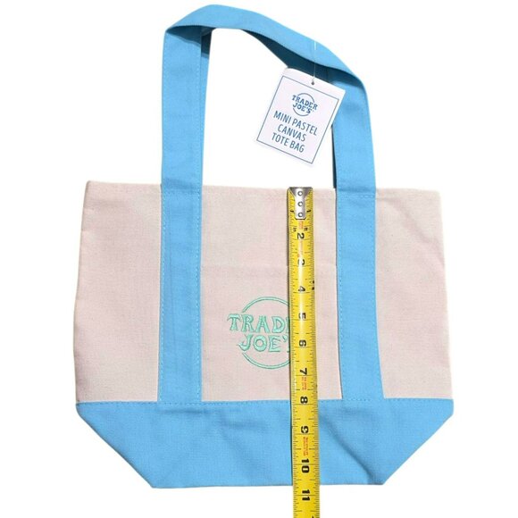 Trader Joes Canvas Tote Bag Pastel Blue Beige Reusable Grocery Book Sack Travel - Picture 6 of 7